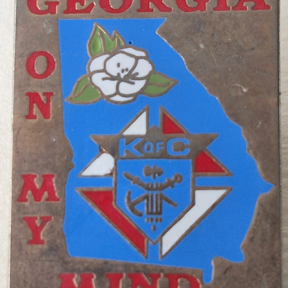 Georgia On My Mind Enamel Pin - Picture 2 of 3
